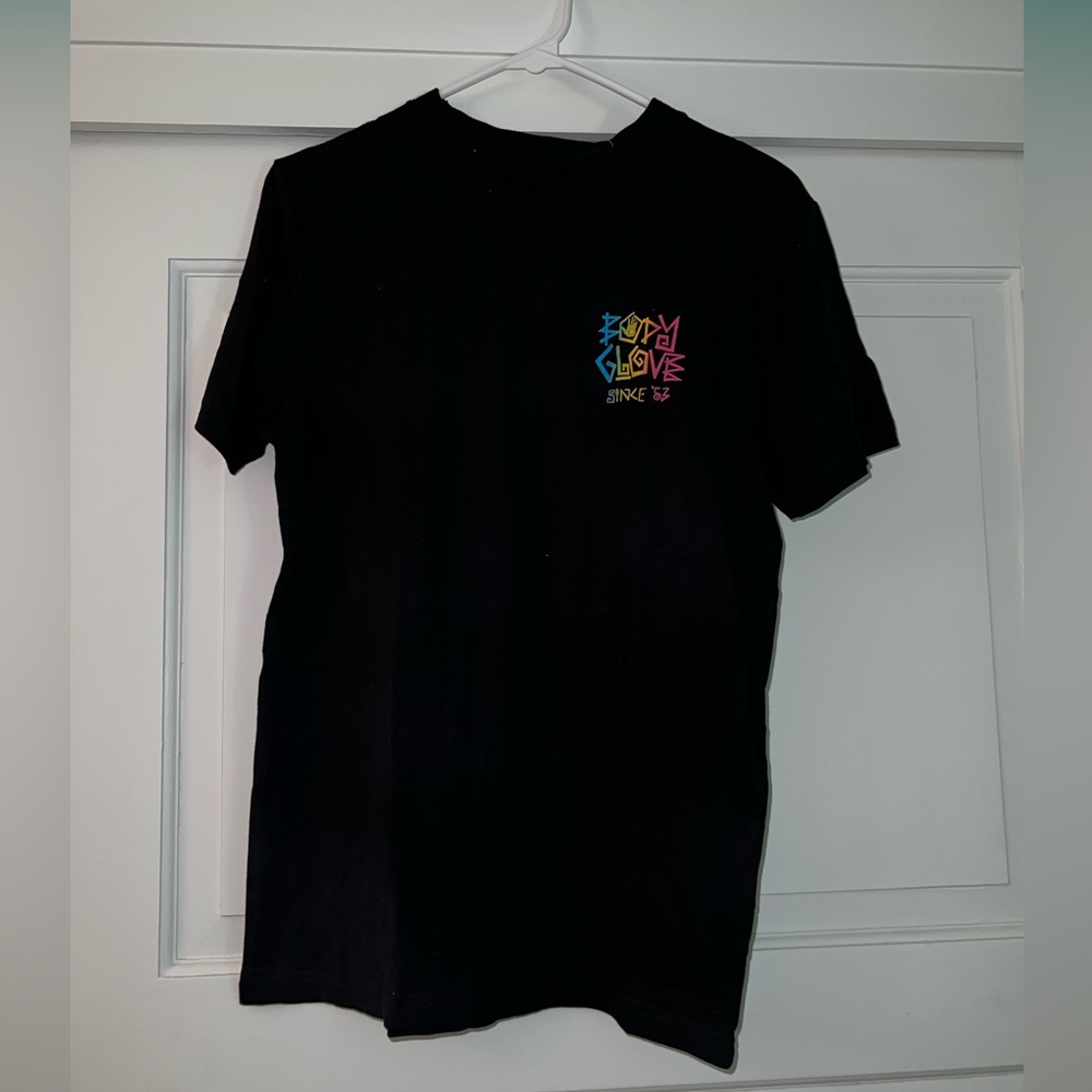 graphic tee